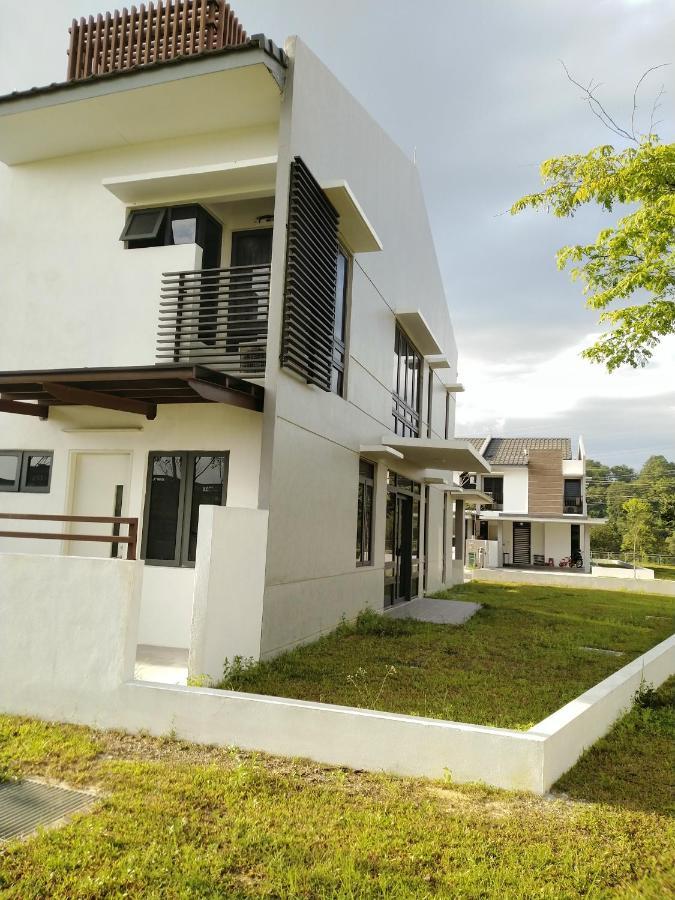 Pinevalley Homestay Putrajaya Presint 12 Εξωτερικό φωτογραφία